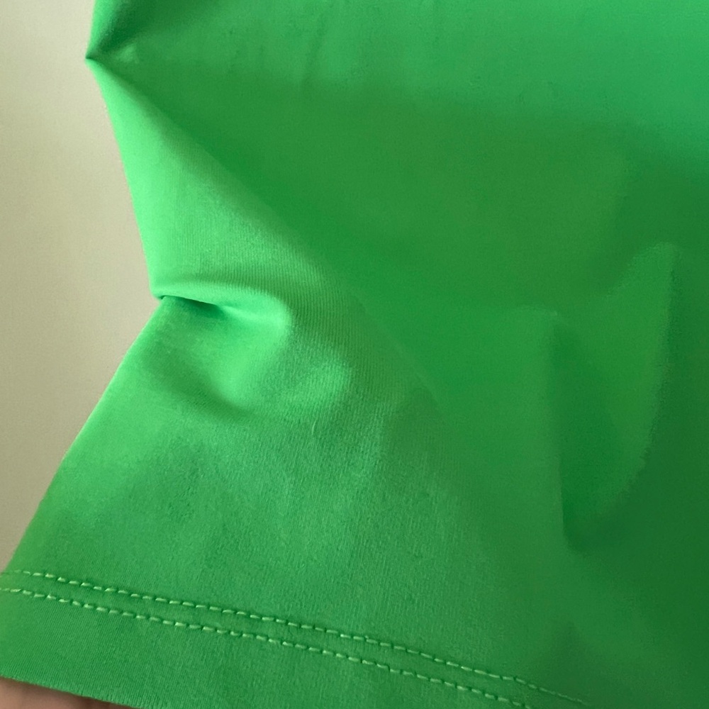 Zara Green Fitted Tank Top
Chest 31” with lots of stretch
Gorgeous! - Picture 3 of 6